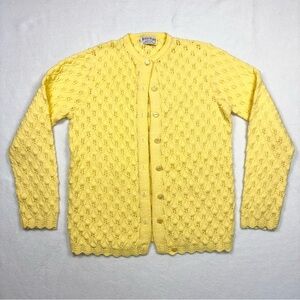 Vintage 1960s British Vogue Yellow Knit Cardigan Scalloped Hem *No Size Tag